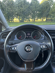 Volkswagen Golf (12 foto / 13)