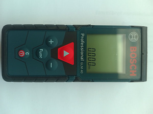 Laserkaugusmõõtja Bosch GLM 40 (1 foto / 6)