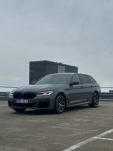 BMW G31 530d 210kW (2 foto / 13)