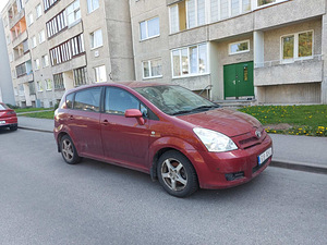 Toyota Corolla Verso (1 foto / 4)