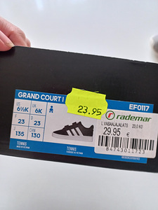 Adidas tossud, suurus 23 (3 foto / 3)