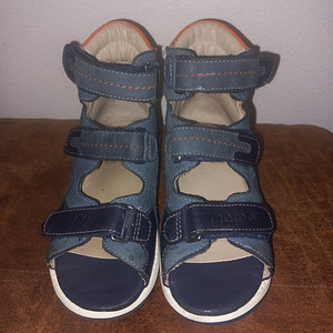Nahk sandaalid poisile s.23, 26, 30 (6 foto / 9)