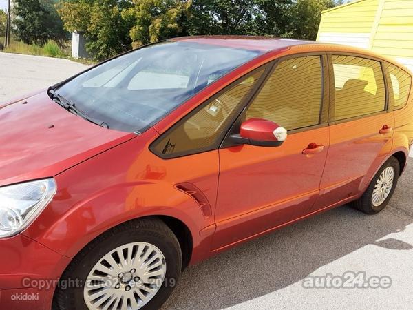Ford S-Max 1.8 92kW (фото #10)