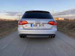 Audi S4 B8 3.0TFSI (3 foto / 10)