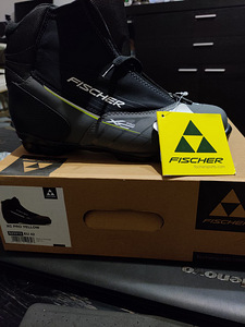 Uued XC Pro Yellow suusasaapad (1 foto / 2)