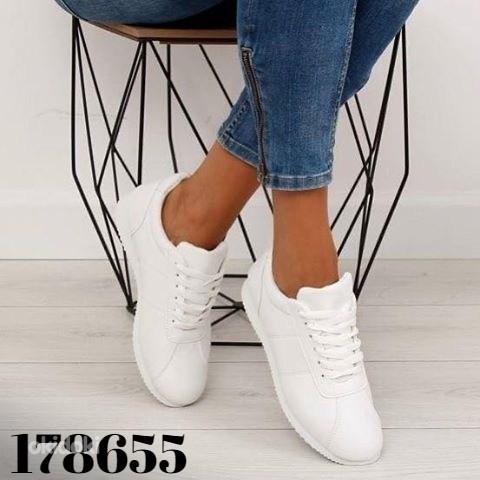 Белые кроссовки, 36, 37, 38, 39, новые (фото #1)