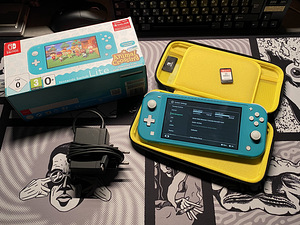 Nintendo Switch Lite + 32 ГБ SD (1 фото из 4)