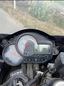 Honda vtr1000 (5 foto / 5)
