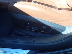 BMW F02 750 Li X drive (8 foto / 10)