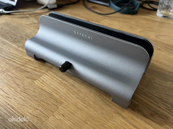 Алюминиевая подставка для ноутбука Satechi, серый космос (фото #1)