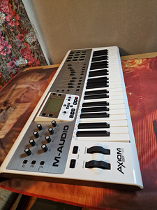 M-Audio Axiom Air 49 MIDI (3 foto / 5)