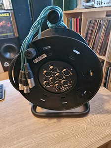 The sssnake - MCT 8 Multicore on Drum (1 foto / 1)