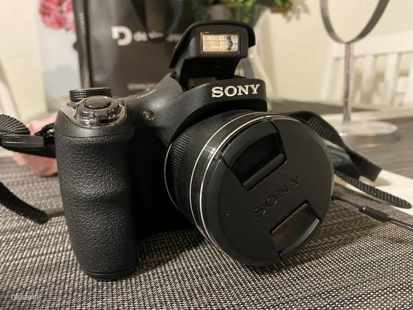 Фотоаппарат Sony dsc-h300 (фото #1)