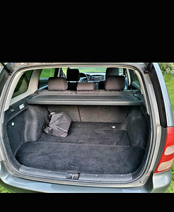 Toyota Corolla 1.6 81KW (5 foto / 9)