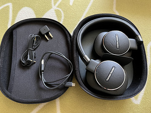 Mürasummutavad klapid Harman/Kardon FLY ANC (2 foto / 3)