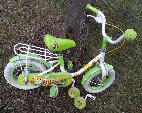 Juicy велосипед и доп. колеса (12 дюймов) + шлем Merida (S) (фото #1)