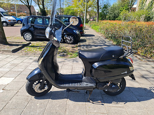 Znen 2013 2kw roller 4t (2 foto / 7)