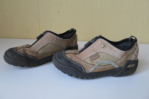 Кроссовки Ecco размер 29 (2 фото из 5)