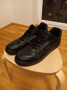 Кроссовки Nike размер 47.5 (1 фото из 4)