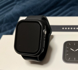 Apple Watch 5 series(44mm) (2 foto / 4)