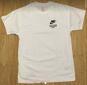 Футболка Nike (2 фото из 2)