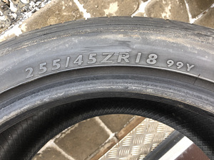 Шины Dunlop (2 фото из 4)