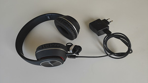 Bluetooth kõrvaklapid L350