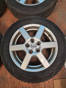 VW,AUDI,SKODA ALUETT veljed 16" NOKIAN 205/60/16 talverehvid (5 foto / 10)