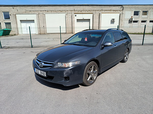 Honda Accord 2.2dcti (2 foto / 14)
