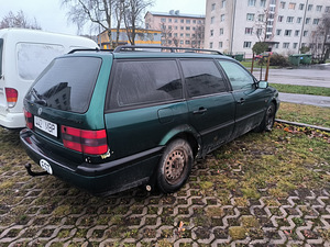 Volkswagen Passat (3 фото из 5)