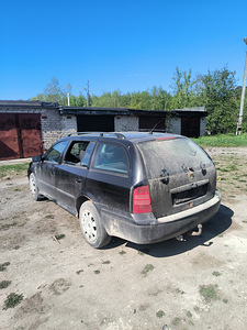 Skoda octavia varuosad (3 foto / 10)