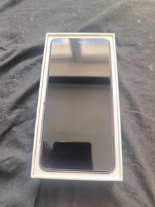Samsung Galaxy S21 FE 5G 6GB/128 Graphite (1 foto / 4)