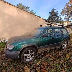 Subaru Forester (4 фото из 6)