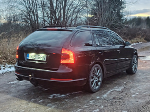 Skoda octavia vRS (4 foto / 6)