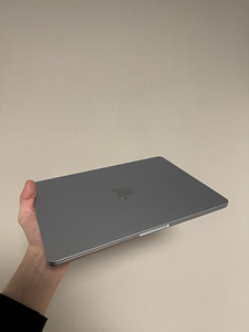 MacBook Air M4 SkyBlue (13.6) (2 фото из 5)