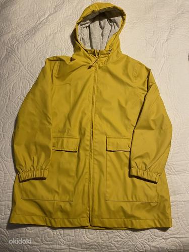 Желтая весенняя куртка Zara (фото #1)