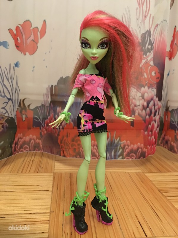 Кукла Monster High Venus McFlytrap (фото #1)
