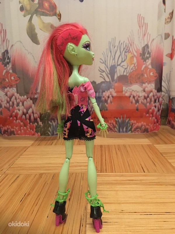 Кукла Monster High Venus McFlytrap (фото #3)