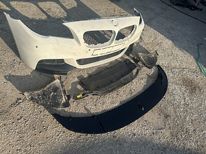 BMW F10/F11 M-pakett esistsange Facelift (7 foto / 8)