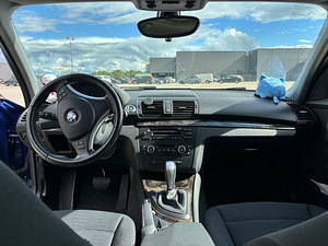 BMW 118 2.0 (5 фото из 8)