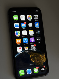 iPhone 11, 64GB (2 фото из 3)