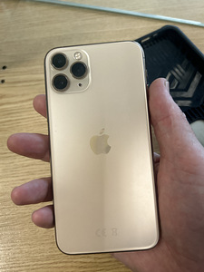 Apple iPhone 11 Pro 64GB Gold Heas seisukorras