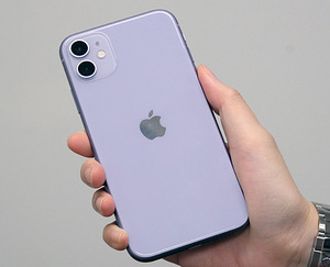 iPhone 11 128GB Lilla heas korras (2 foto / 2)