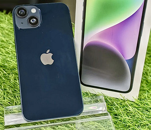 iPhone 14 128GB Black heas seissukorras (1 foto / 3)
