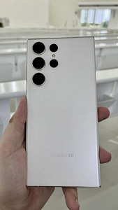 Samsung Galaxy S23 Ultra 12/256GB White väga heas korras (2 foto / 2)