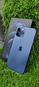 iPhone 12 Pro 256GB Blue heas seissukorras (1 foto / 1)