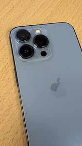 iPhone 13 Pro 256Gb Sierra Blue v heas seissukorras (3 foto / 5)