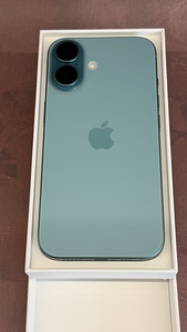 Apple iPhone 16 128Gb Teal ( Roheline) Uueväärne (2 foto / 8)