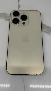 Apple iPhone 14 Pro 256Gb Gold v heas korras (1 foto / 6)