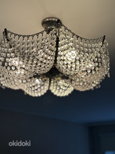 Lamp-kristallist lühter